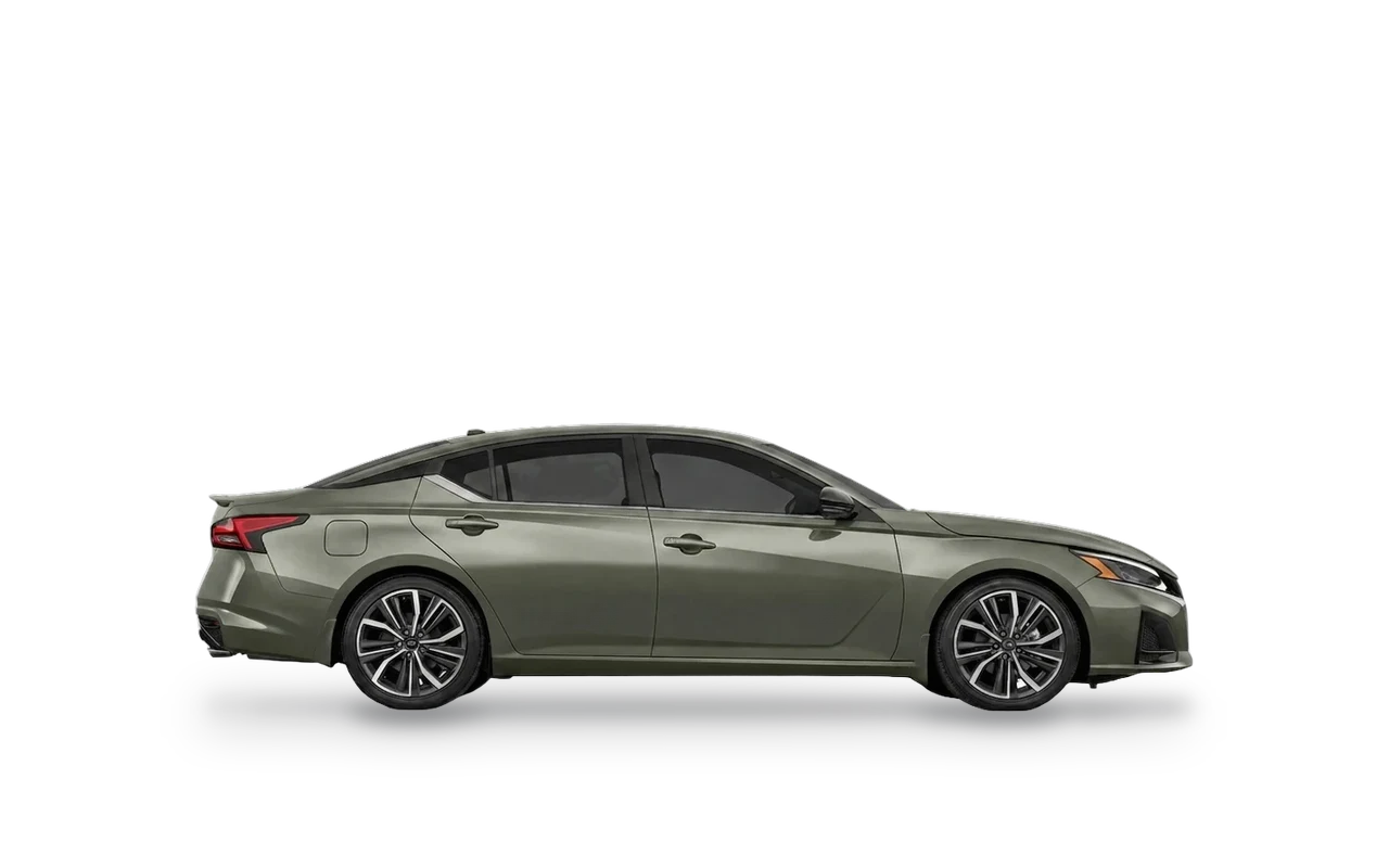 Full Size Car: Nissan Altima